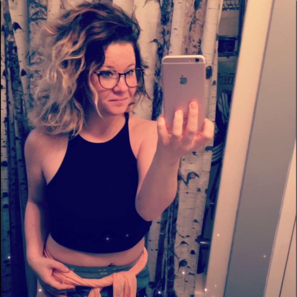 Meet your Posher, Kelly